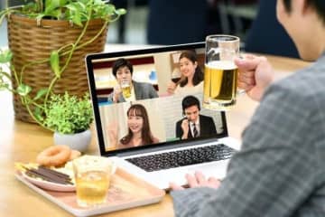 「はなきん」漢字でどう書く　「華」と「花」若い世代が選んだ字は