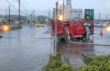 【速報】大気不安定な状態続く　匝瑳で1時間65ミリ　14日も激しい雨に警戒を