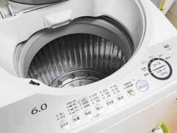 洗濯機「二槽式」ユーザー今年も減って3.1％に　一番人気は乾燥機が付いていない「全自動洗濯機」