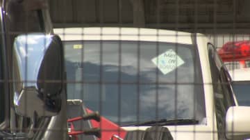 逮捕の母 児相に通告も　車内放置で1歳女児死亡
