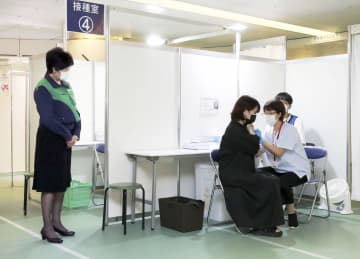 小池氏「都県境を越えないで」　首都圏の緊急事態宣言拡大で