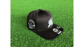 ＜千葉ロッテ＞BLACK SUMMER WEEKENDワッペンを無料圧着！　オフィシャルキャップ購入で