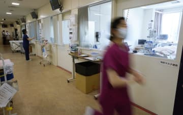 国内で1万7837人感染　コロナ重症者、3日連続最多