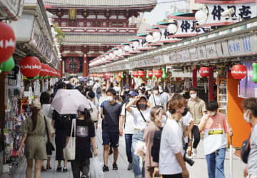 国内で1万6840人感染　32人死亡、新型コロナ