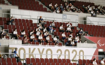 パラ学校観戦、5競技で千人　対策綿密、応援は拍手