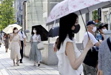 国内で2万4977人感染　重症最多、死者は52人