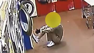 【独自】カメラの向き変え両替機破壊　1時間の大胆犯行 一部始終