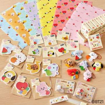 BTSファンはTSUTAYAに集合！オリジナル「BT21」グッズが大量出現、可愛くて困る。