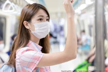 不愉快極まりない　真夏の電車でムカついた他人の最悪な行動