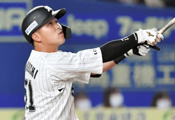 千葉ロッテ、47年ぶり勝率1位Vへ　102試合目で初の首位　山口、藤原が躍動