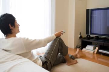集中させてよ…　テレビを観ているときに家族からされてイラッとした瞬間