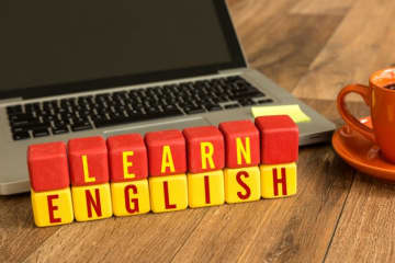「turn=ターン(回る)」で覚えては英語は話せない? コアで覚える英語 (19)