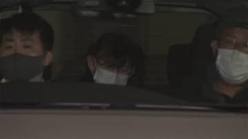 「純烈」メンバーに包丁を郵送　ファンの女逮捕