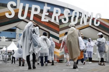 スーパーソニック、千葉で開幕　19日まで、市は延期要請