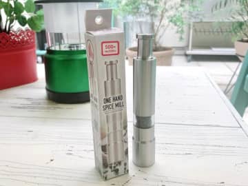 「即買いをおすすめします」ダイソーの「スパイスミル」おしゃれで使い勝手も最高。