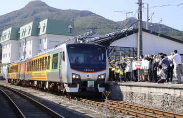 大湊線、開通100年で記念列車　JR東、青森・下北半島を縦断