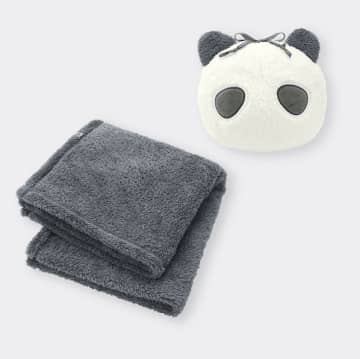 待って。パンダ可愛すぎん？GUの「4WAYブランケット」新作は買うしか。