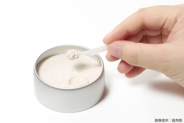 日本の薬局で手に入る白い粉　驚きの効力に「知らなかった…」と驚愕する世代も