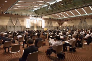 私学教育充実へ助成を　熊谷知事「着実に支援」　メッセで振興大会