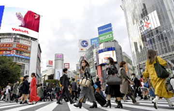 飲食店の時短、全国で解除へ　東京、大阪25日、沖縄11月