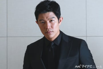 鈴木亮平、試行錯誤のリーダー論「人が変わるのは立場を与えられたとき」