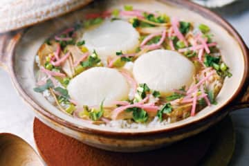寒～い季節に野菜がいっぱいでホッカホカ♪見た目も迫力の簡単炊き込みご飯4選