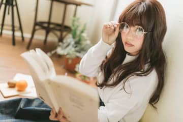 コロナ禍で「独学」ブーム　在宅勤務で勉強時間増、20万部超えの書籍も
