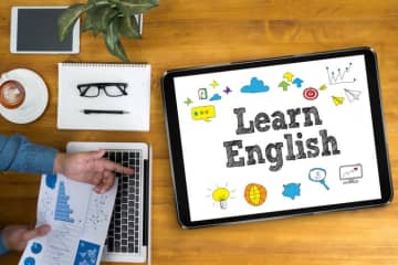 ビジネス英会話にも役立つ! 使役動詞の「have」を使いこなそう