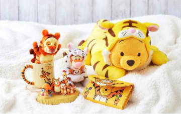 ティガーになったプーさん可愛すぎ！ディズニーストアの寅年グッズは即お持ち帰り案件。