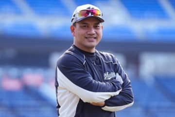 ロッテが来季コーチ陣容を発表　福浦和也氏が1軍打撃コーチに