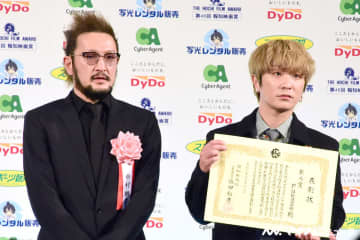 中村獅童、Fukaseのお祝いに駆けつけ吠えまくる「菅田くんじゃなくてごめんね」
