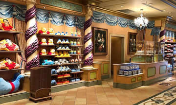 東京ディズニー、菓子類購入制限　入園緩和で供給追いつかず