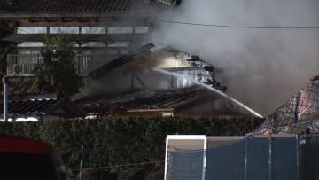 千葉・成田市 住宅が全焼　焼け跡から1人の遺体