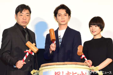 松本潤、映画『99.9』舞台挨拶で泣き出す子供に神対応「泣くのが仕事ですから」