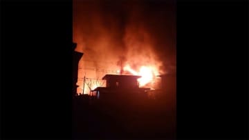 関東各地で火事相次ぐ　あわせて3人死亡 2人重体