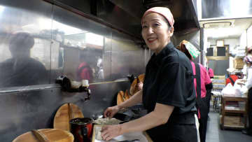 “焼いてから茹でるギョーザ”を求めて連日行列餃子専門店「中央亭」店主・友田美千代に『セブンルール』が密着