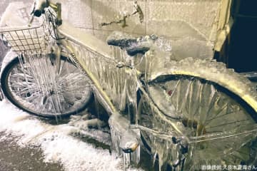 極寒の山形県で起きた「自転車の悲劇」が話題に　これは半端ない…