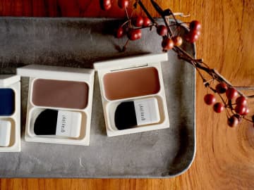 1本でも見つけたらショック！白髪をサッと隠すヘアファンデーション「grayjoy」
