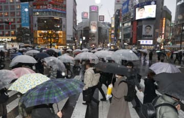 死者164人、3日連続最多　新型コロナ、9万9694人感染