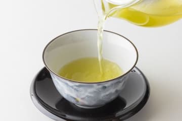 「ショウガ緑茶」で眼活！カテキンとショウガオールがポイント