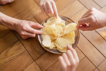 「復活してほしいお菓子」ランキング、第1位は東日本から“消えた”超名作お菓子、2位は…？