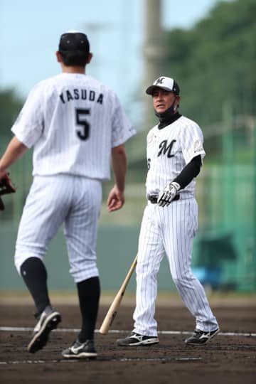 【千葉魂】「周囲への感謝忘れず」　森脇ヘッドコーチ、選手に力説　千葉ロッテ