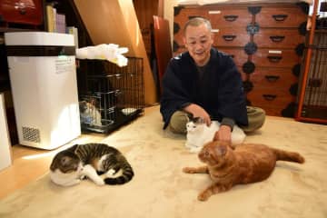 【スーパー猫の日】保護は幸せの入り口　コロナ禍、譲渡会を生配信　こちねこ（千葉市）代表　草切榮隆住職【2022年2月22日】