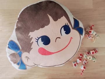 【付録レビュー】ペコちゃんのふわふわクッションがめっちゃリアル！手触りも最高。
