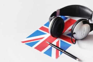 明瞭なイギリス英語が聞けるおすすめSitcom