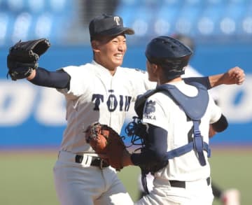 センバツ大本命・大阪桐蔭を倒すには投手力がカギ 好左腕・森下擁する京都国際が対抗馬