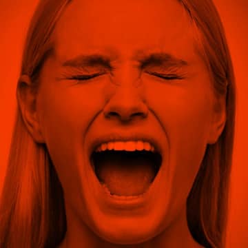 有名フェミニストが性加害報道・榊英雄を批判！ 自身の被害を明かすも賛否