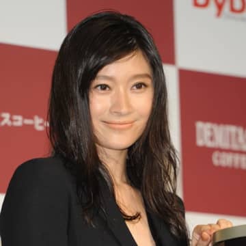 篠原涼子『ウェディング・ハイ』大コケ!? バカリズム脚本に「テンポが悪い」