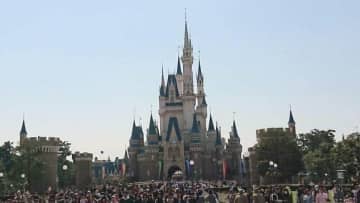 メルカリがオリエンタルランドと連携、不適切出品に対策　21年からはUSJとも