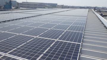  スーパーマーケット「ライフ」　CO2排出削減に向けて東京本社・大阪本社における使用電力を再生可能エネルギーで調達 　  